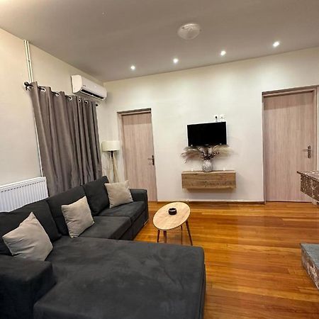 Isabellas' Home Alepou ภายนอก รูปภาพ